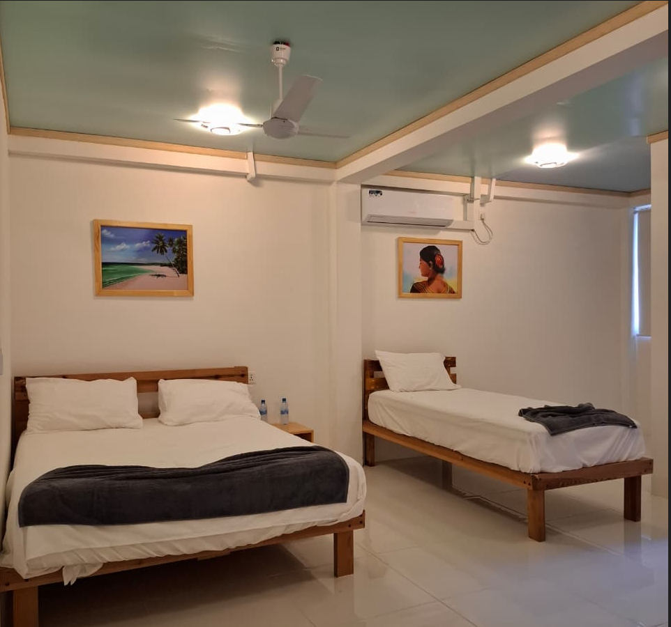 GK11 Family Room view 3